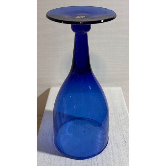 Blue Glass Goblet Wine Glass From Mexico Handcrafted Elegant Design 7.5" Tall - Picture 3 of 8